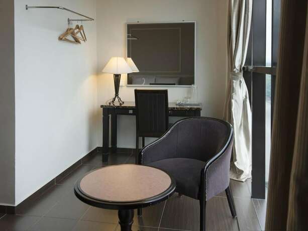 Imagen de la habitación del Hotel Luscious. Foto 27