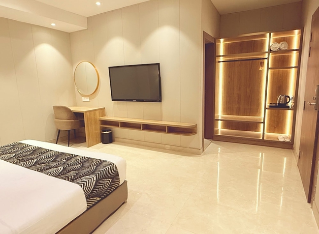 Imagen de la habitación del Hotel Lush Premier. Foto 9