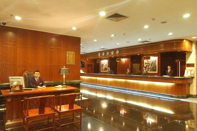 Imagen de los interiores del Hotel Lushan. Foto 12
