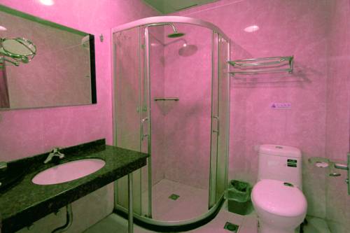 Imagen de la habitación del Hotel Lushan Luchi. Foto 2