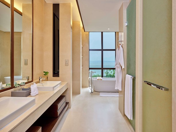 Imagen de la habitación del Hotel Lushan West Sea Resort, Curio Collection by Hilton. Foto 13
