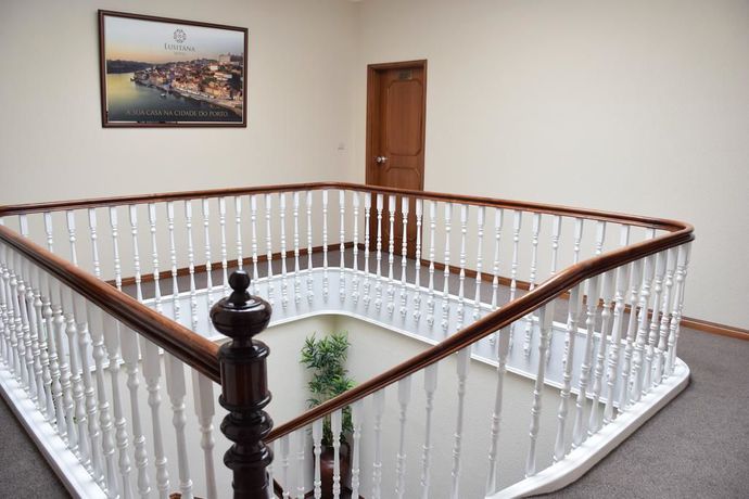 Imagen general del Hotel Lusitana. Foto 2