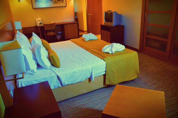 Imagen de la habitación del Hotel Lusitania, Guarda. Foto 6