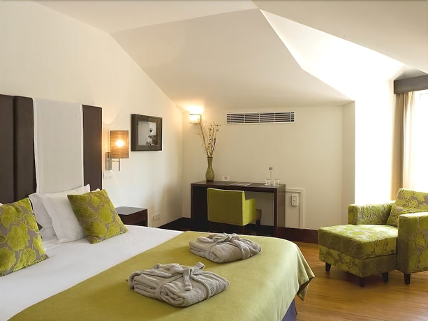 Imagen de la habitación del Hotel Lusitano. Foto 8