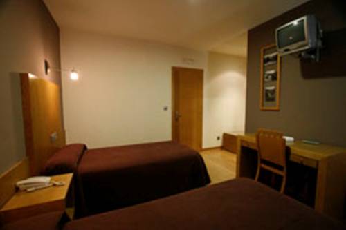 Imagen de la habitación del Hotel Lusitano, Lobios. Foto 5