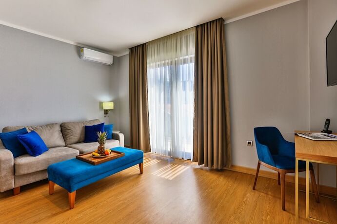 Imagen general del Hotel Lusso Mare by Aycon, Budva. Foto 2