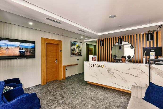 Imagen general del Hotel Lusso Mare by Aycon, Budva. Foto 5