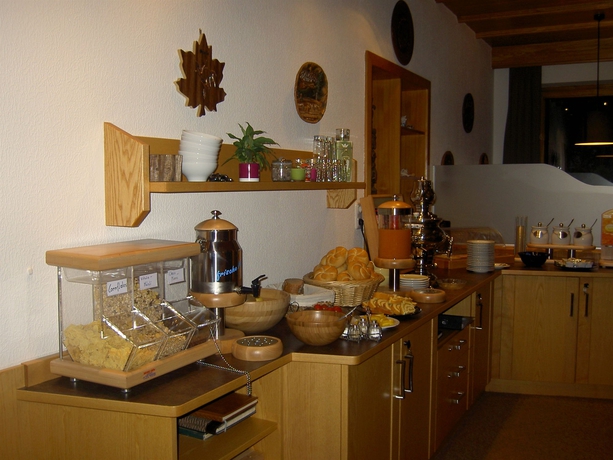 Imagen del bar/restaurante del Hotel Lusspark. Foto 4