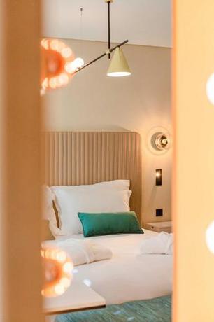 Imagen de la habitación del Hotel Luster. Foto 20