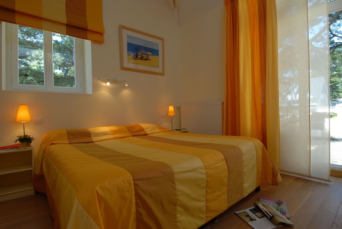 Imagen de la habitación del Hotel Lut&eacute;tia and Spa La Baule. Foto 5