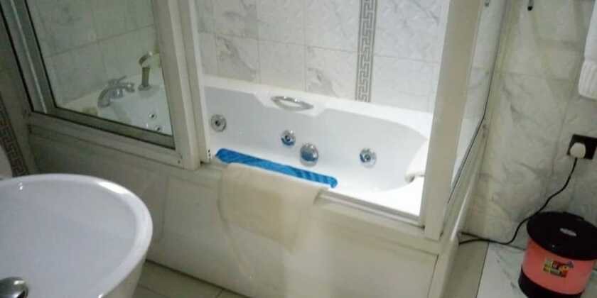 Imagen general del Hotel Luton Parks. Foto 2