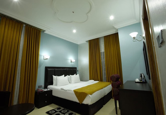 Imagen general del Hotel Luton Parks. Foto 9