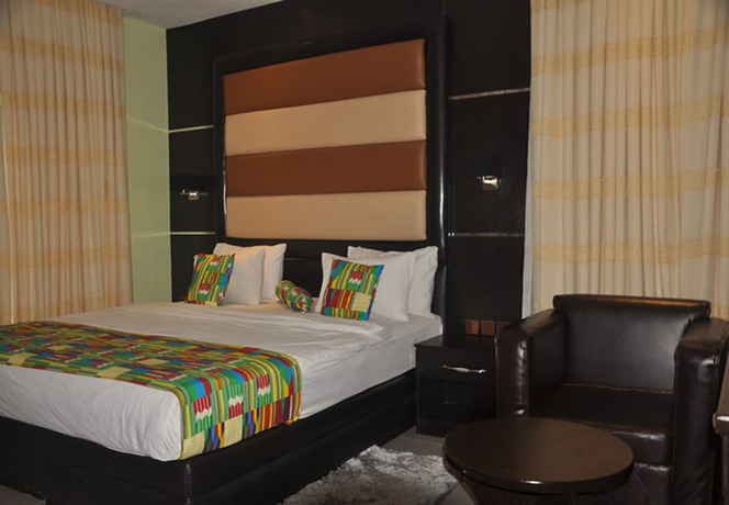 Imagen general del Hotel Luton Parks. Foto 10