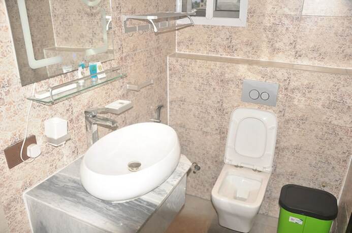 Imagen general del Hotel Luton Parks. Foto 12