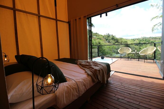 Imagen de la habitación del Hotel Luum Glamping. Foto 20