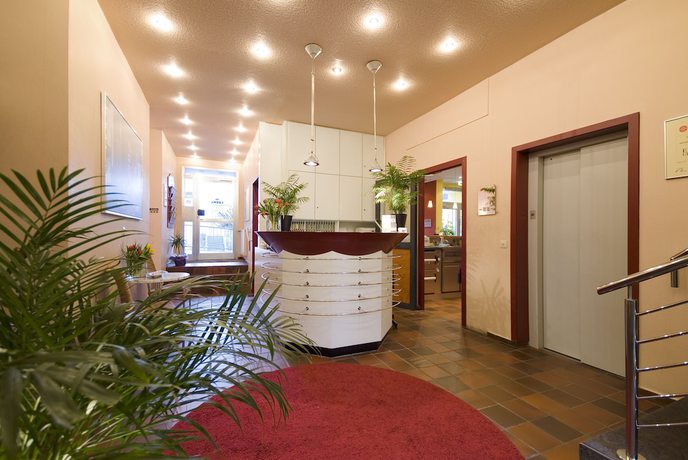 Imagen de los interiores del Hotel L&uuml;cke. Foto 20