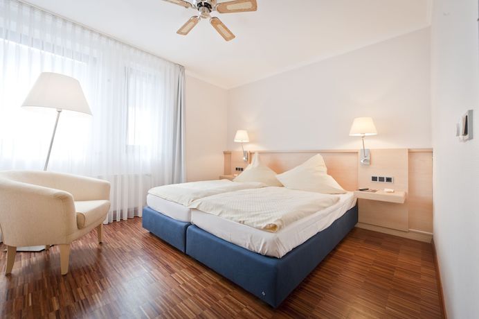 Imagen de la habitación del Hotel L&uuml;cke. Foto 16