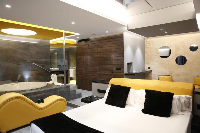 Imagen de la habitación del Hotel Luve. Foto 7