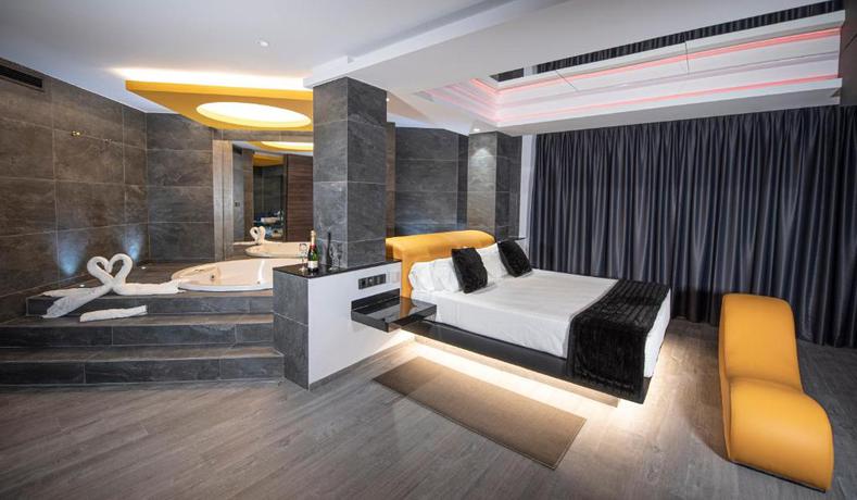 Imagen de la habitación del Hotel Luve. Foto 8