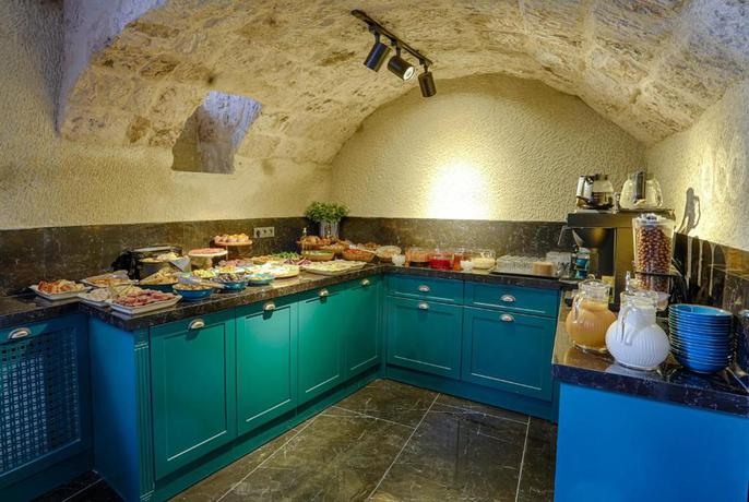 Imagen de los interiores del Hotel Luvi Cave. Foto 14