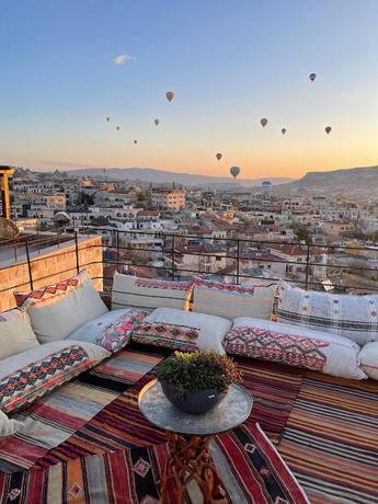 Imagen de los interiores del Hotel Luvi Cave. Foto 15