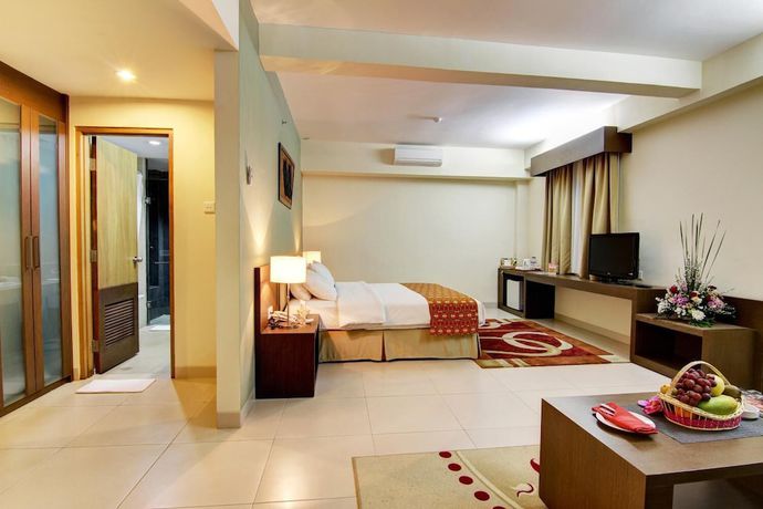 Imagen de la habitación del Hotel Luwansa Hotel. Foto 13