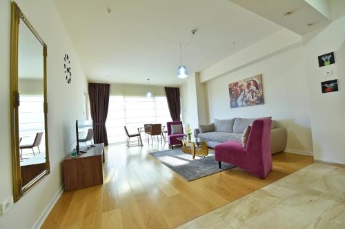 Imagen de la habitación del Hotel Lux Apartments Sunrior. Foto 8