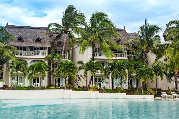Imagen de la piscina del Hotel Lux Belle Mare. Foto 14