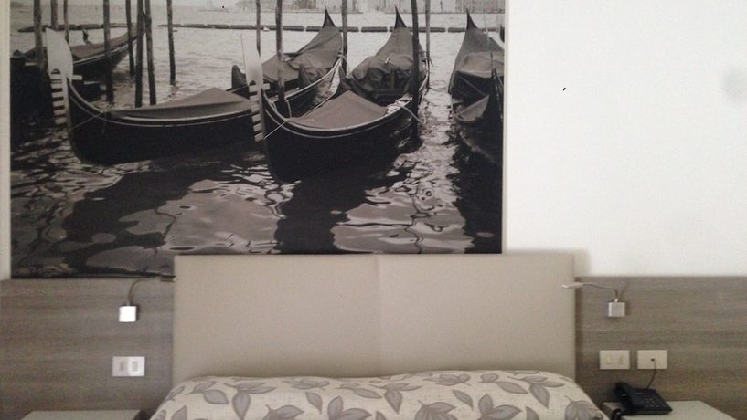 Imagen de la habitación del Hotel Lux, Caorle. Foto 2