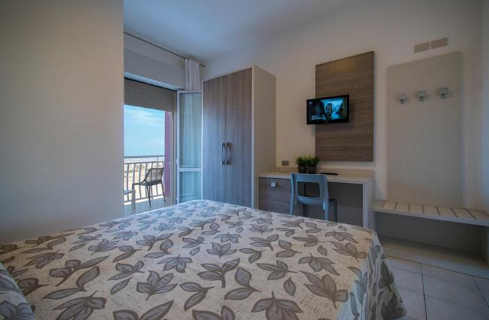 Imagen de la habitación del Hotel Lux, Caorle. Foto 8