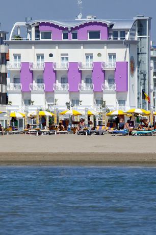 Imagen general del Hotel Lux, Caorle. Foto 1