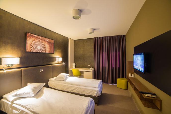 Imagen de la habitación del Hotel Lux Divina. Foto 5