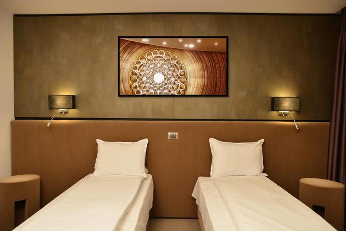 Imagen de la habitación del Hotel Lux Divina. Foto 8