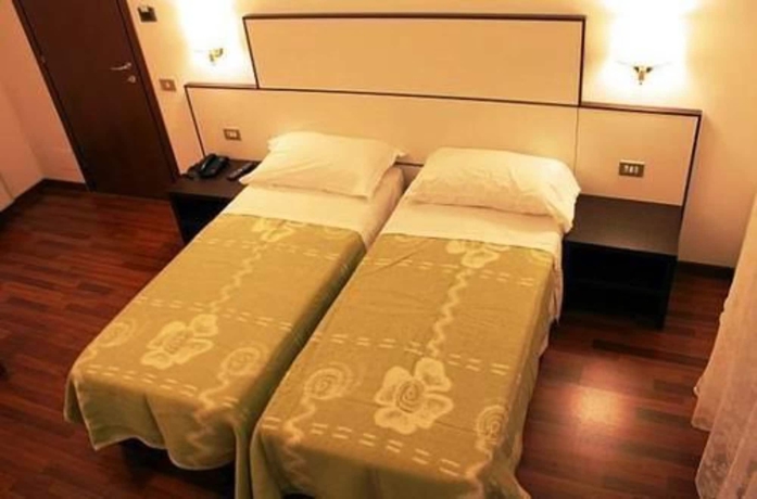 Imagen de la habitación del Hotel Lux Durante. Foto 3