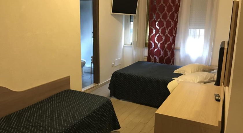 Imagen de la habitación del Hotel Lux Durante. Foto 5