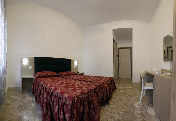 Imagen de la habitación del Hotel Lux Durante. Foto 11