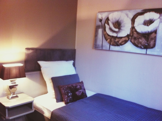Imagen de la habitación del Hotel Lux, Dusseldorf. Foto 6