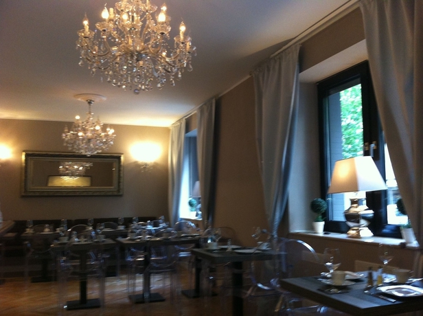 Imagen del bar/restaurante del Hotel Lux, Dusseldorf. Foto 2