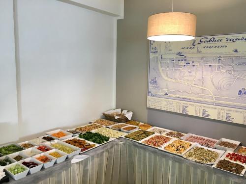 Imagen general del Hotel Lux, Gabicce Mare. Foto 4