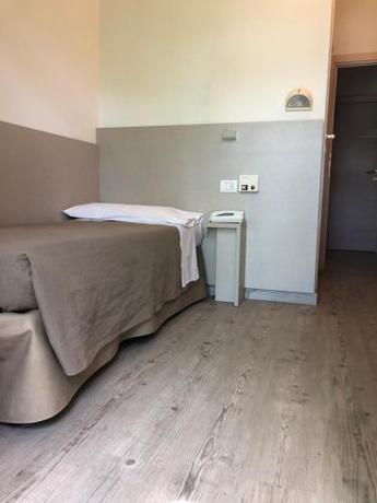 Imagen general del Hotel Lux, Gabicce Mare. Foto 9