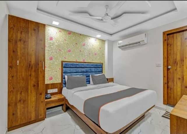 Imagen general del Hotel Lux Inn, Ahmedabad. Foto 1