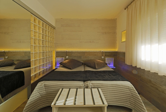 Imagen de la habitación del Hotel Lux Isla. Foto 7