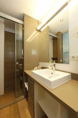 Imagen de la habitación del Hotel Lux Isla. Foto 8