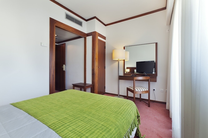 Imagen de la habitación del Hotel Lux Mundi. Foto 6