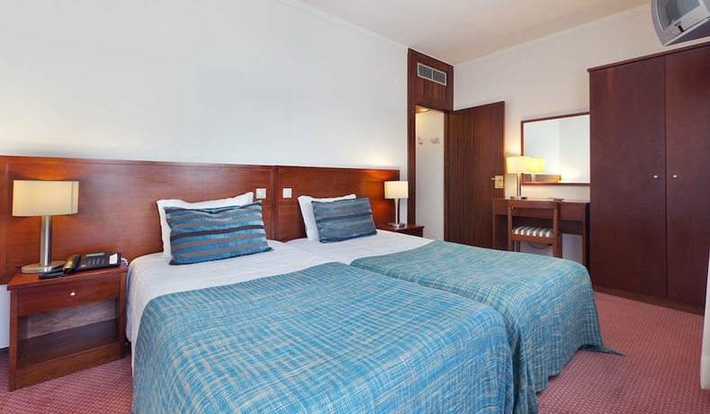 Imagen de la habitación del Hotel Lux Mundi. Foto 9