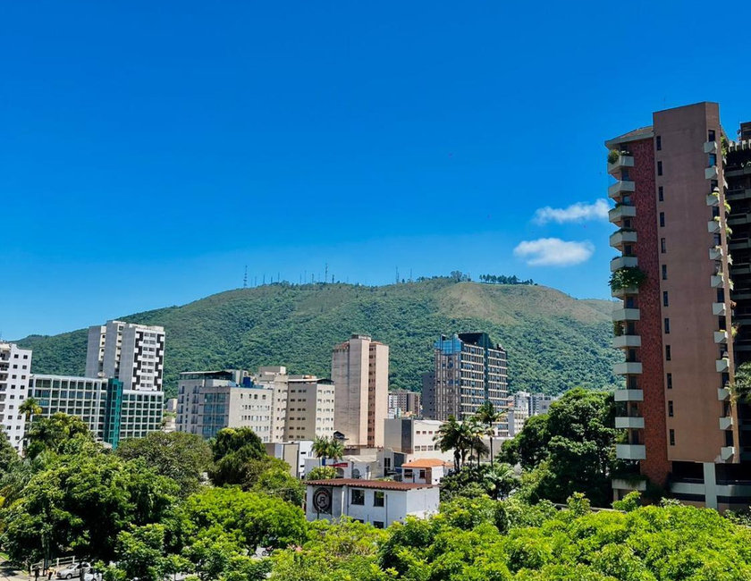 Imagen general del Hotel Lux, Po&ccedil;os de Caldas. Foto 3