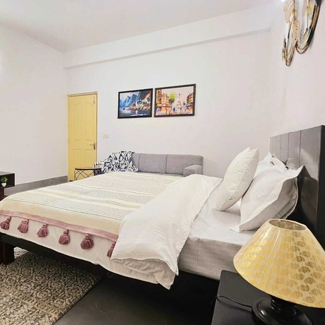 Imagen de la habitación del Hotel Lux Studio Epic Stay. Foto 10