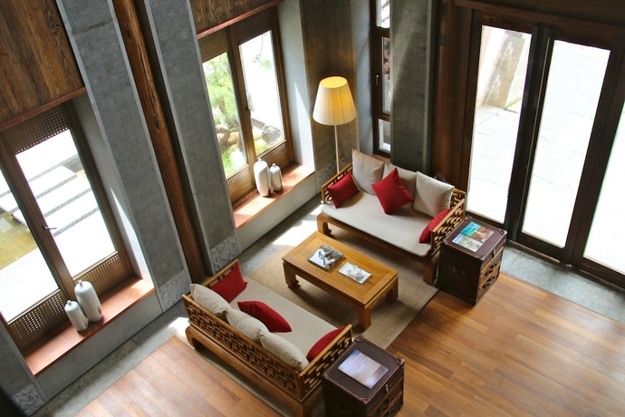 Imagen de los interiores del Hotel Lux Tea Horse Road Lijiang. Foto 19