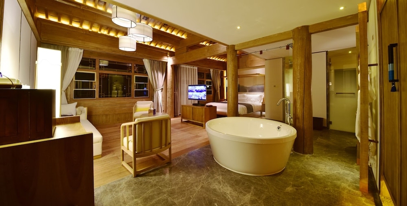 Imagen de la habitación del Hotel Lux Tea Horse Road Lijiang. Foto 17
