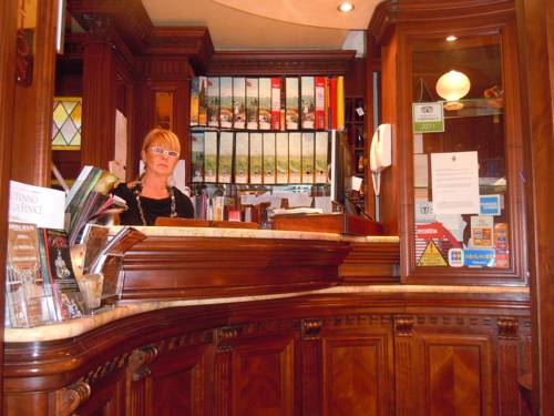 Imagen de la habitación del Hotel Lux, Venecia. Foto 10